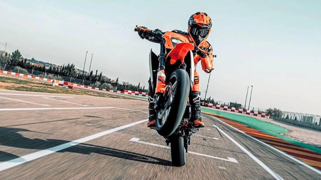 KTM